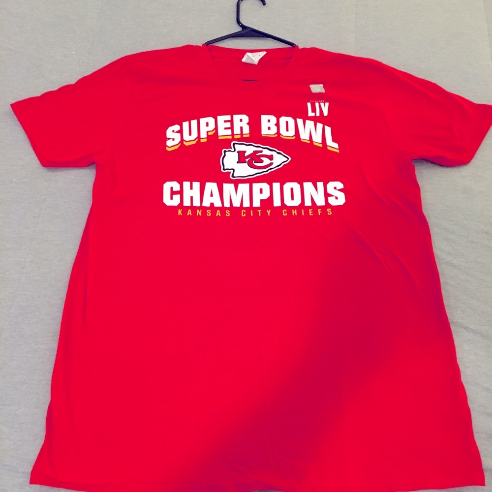 🏈 NWT Kansas City Chiefs Super Bowl Tee 🏈